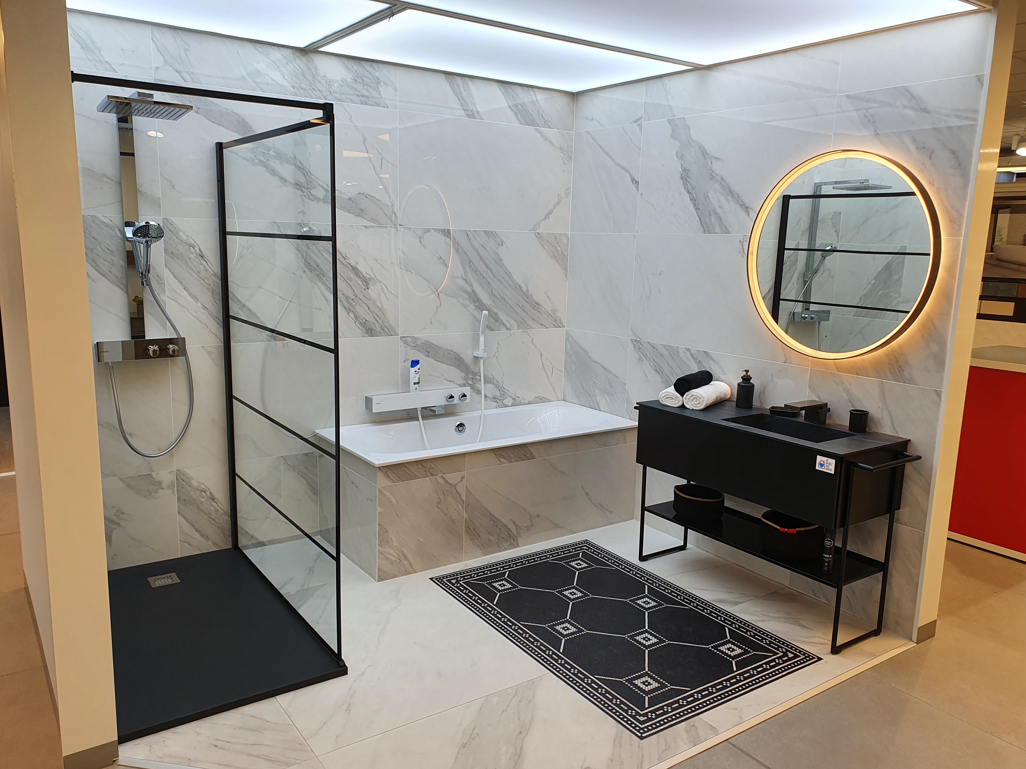 ©Grandbains - Enseigne Lomme (59) - showroom réalisation de salle de bains