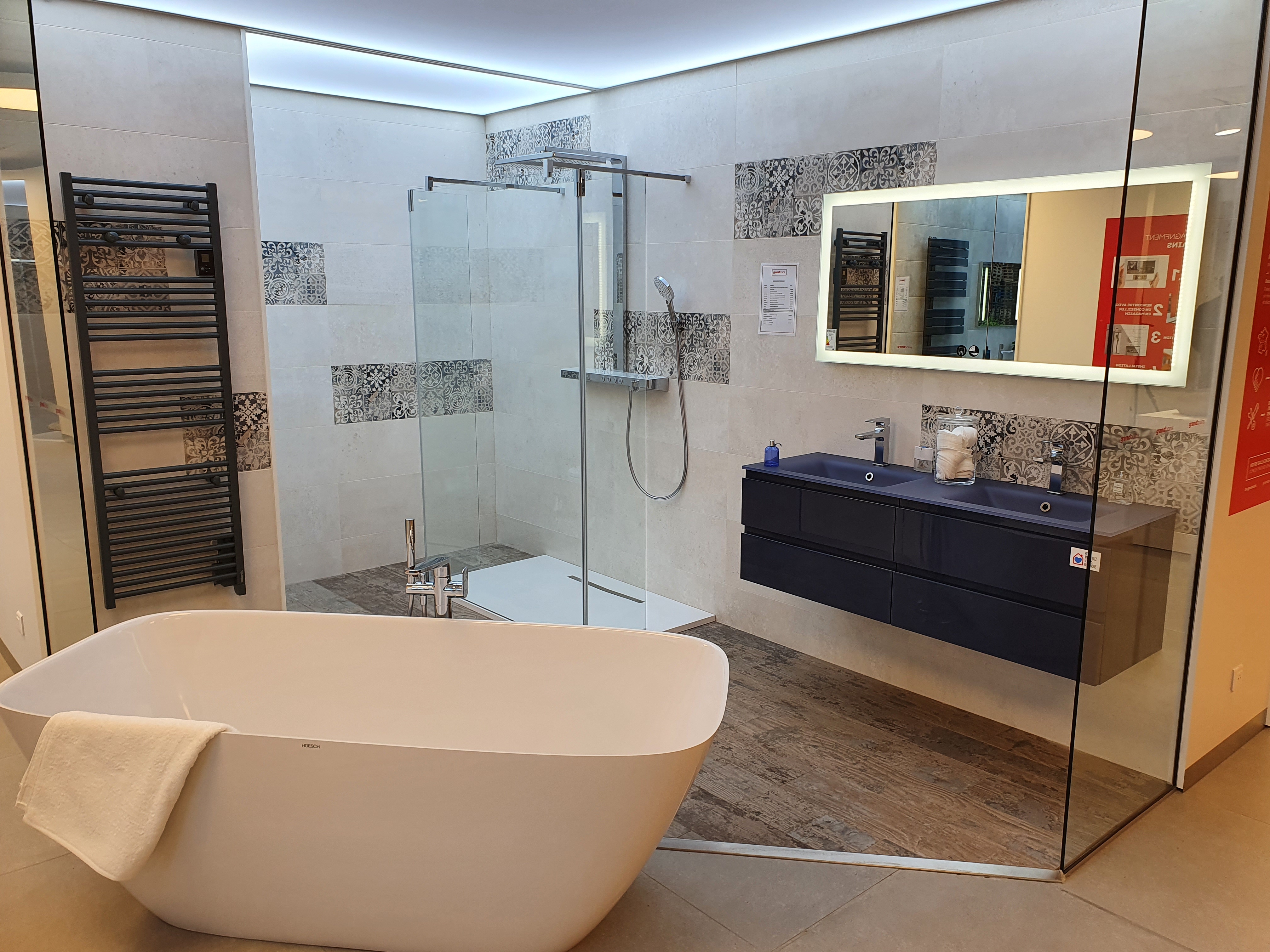 ©Grandbains - Enseigne Lomme (59) - showroom salle de bains