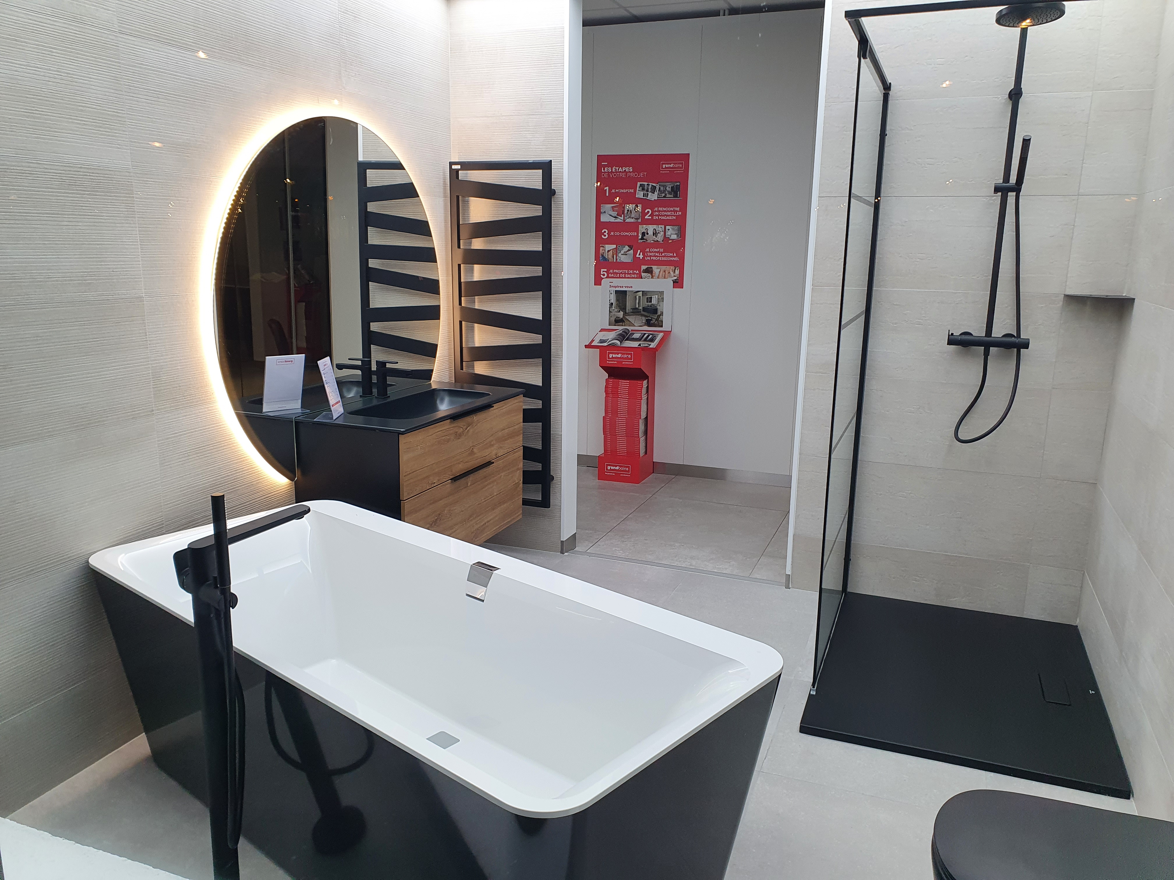 ©Grandbains - Enseigne Poitiers (86) - showroom de salle de bains